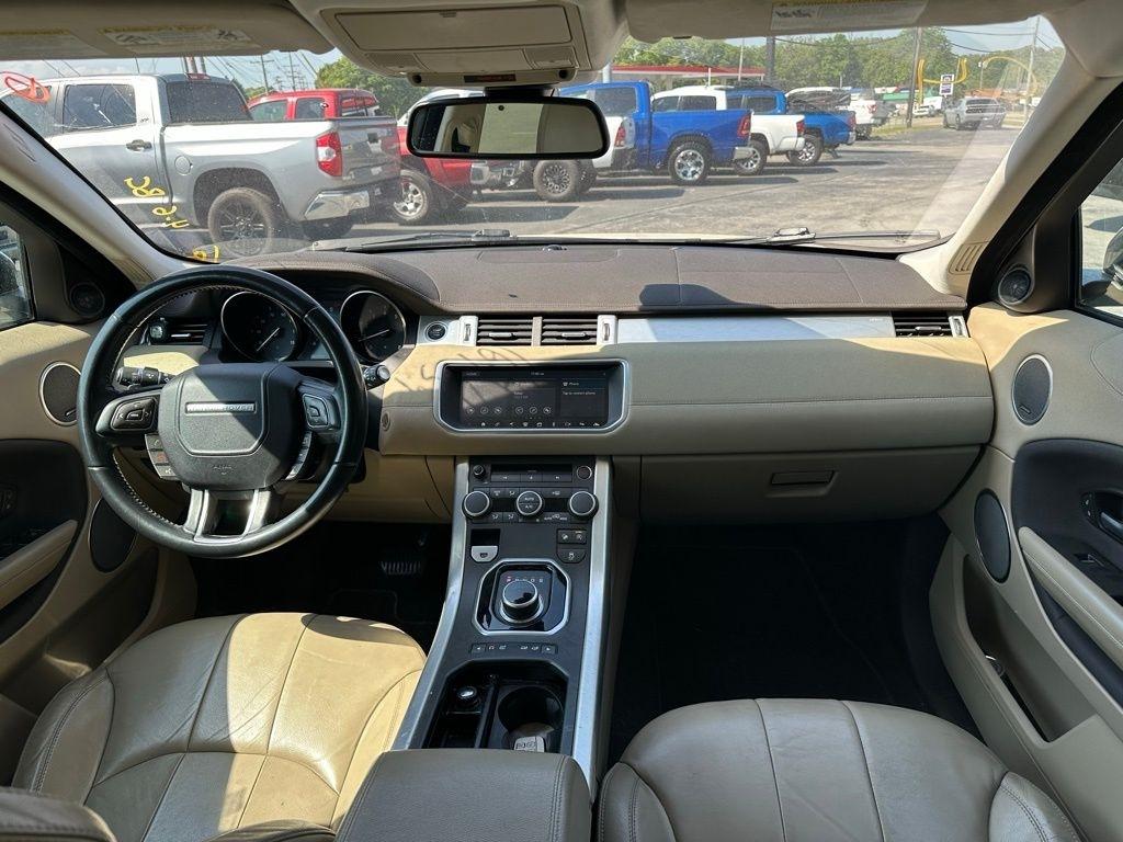 Land Rover Range Rover Evoque 5 Door SE 2017