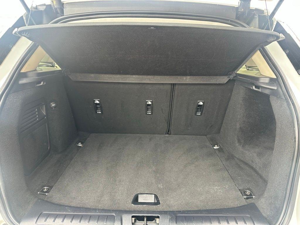 Land Rover Range Rover Evoque 5 Door SE 2017