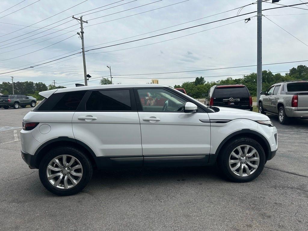 Land Rover Range Rover Evoque 5 Door SE 2017