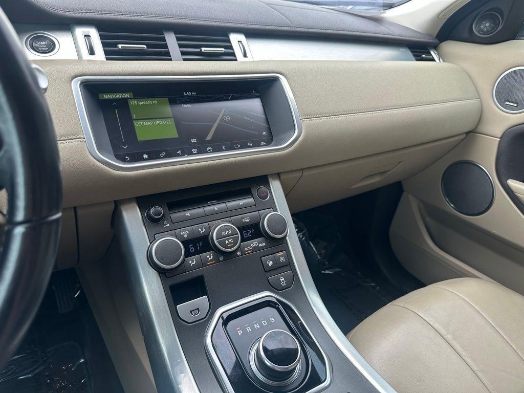 Land Rover Range Rover Evoque 5 Door SE 2017