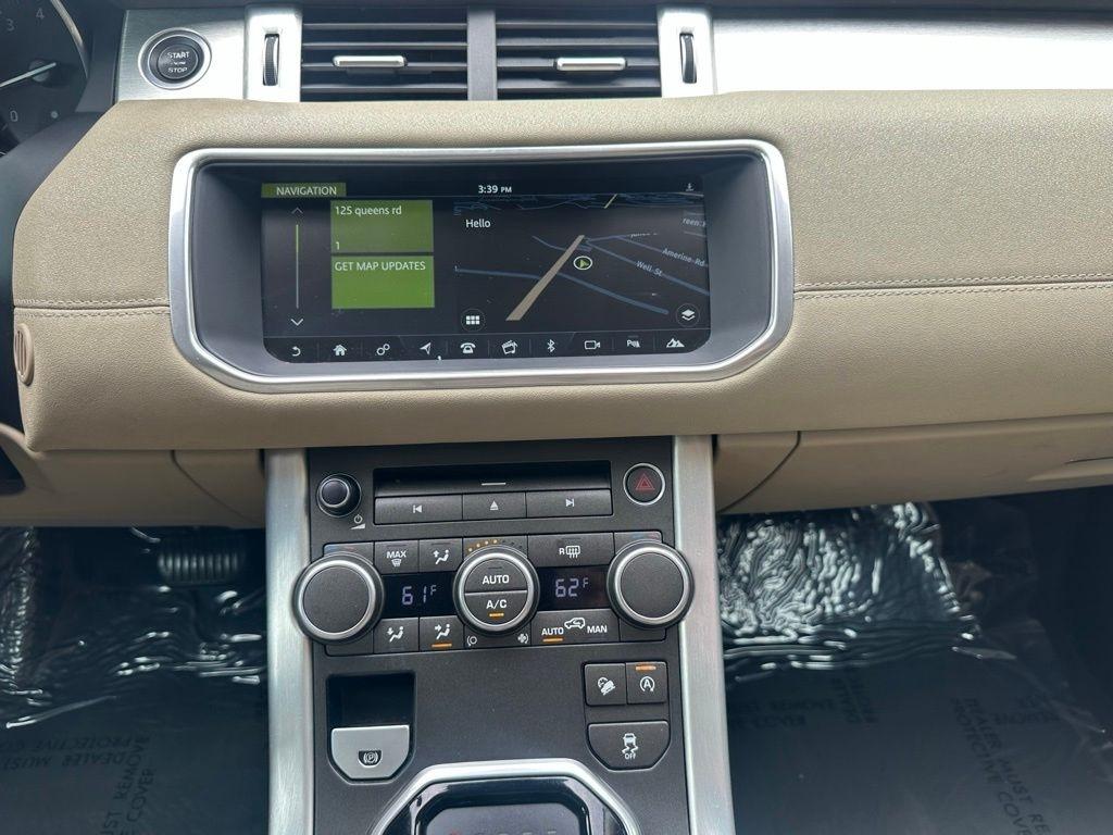 Land Rover Range Rover Evoque 5 Door SE 2017
