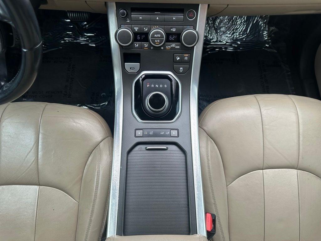 Land Rover Range Rover Evoque 5 Door SE 2017
