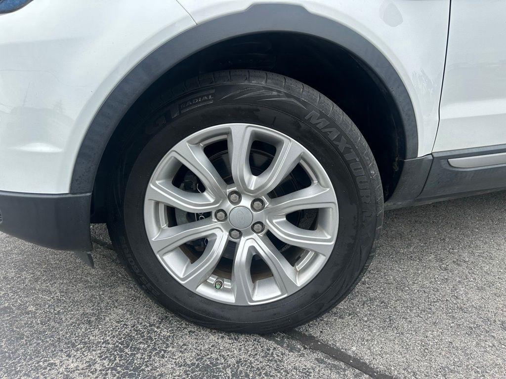 Land Rover Range Rover Evoque 5 Door SE 2017