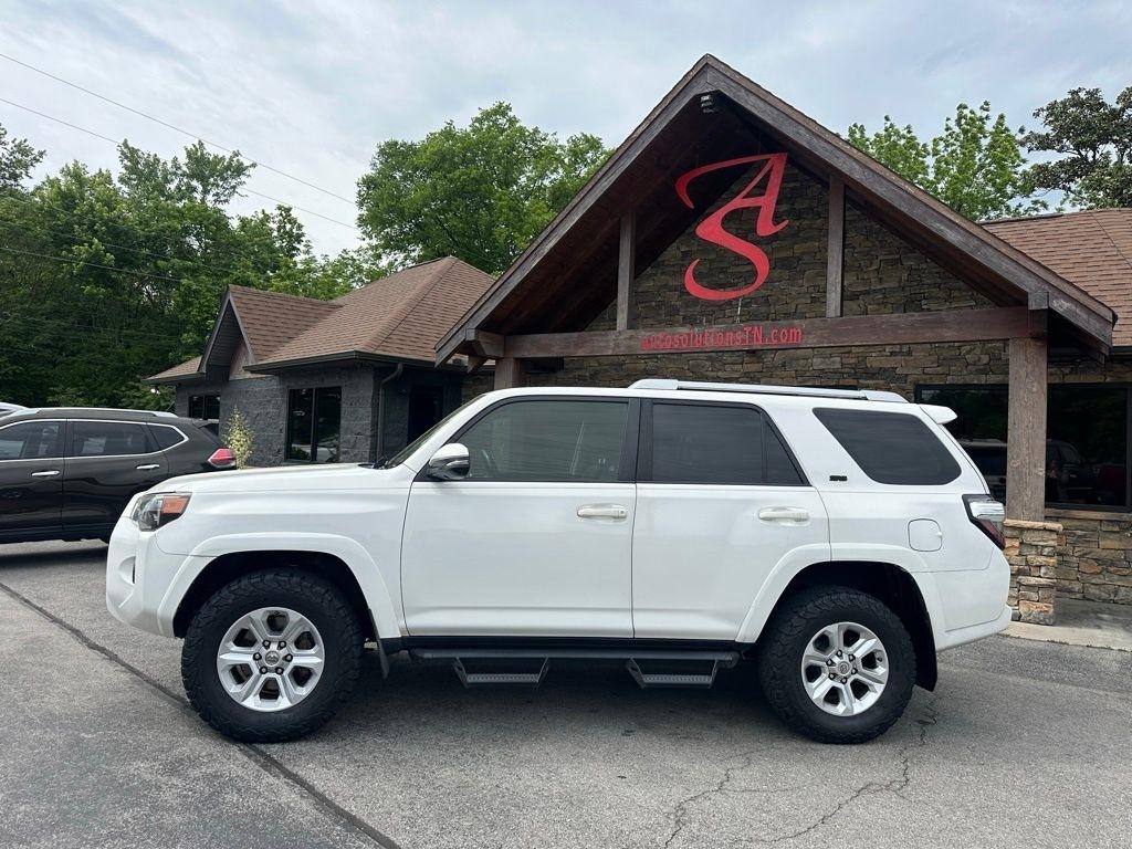 Toyota 4Runner TRD Off Road Premium 4WD (Natl) 2018