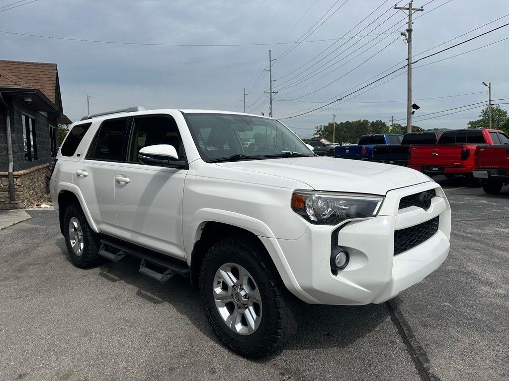 Toyota 4Runner TRD Off Road Premium 4WD (Natl) 2018
