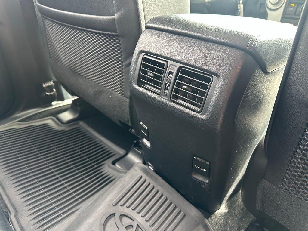 Toyota 4Runner TRD Off Road Premium 4WD (Natl) 2018