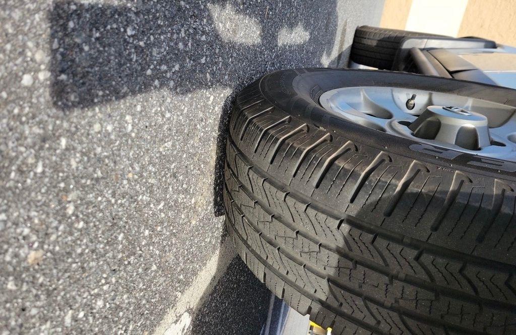 Toyota FJ Cruiser 4WD 4dr Man (Natl) 2012