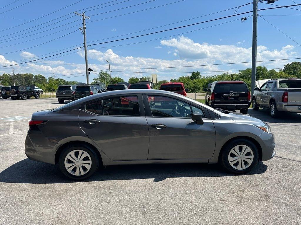 Nissan Versa S CVT 2020