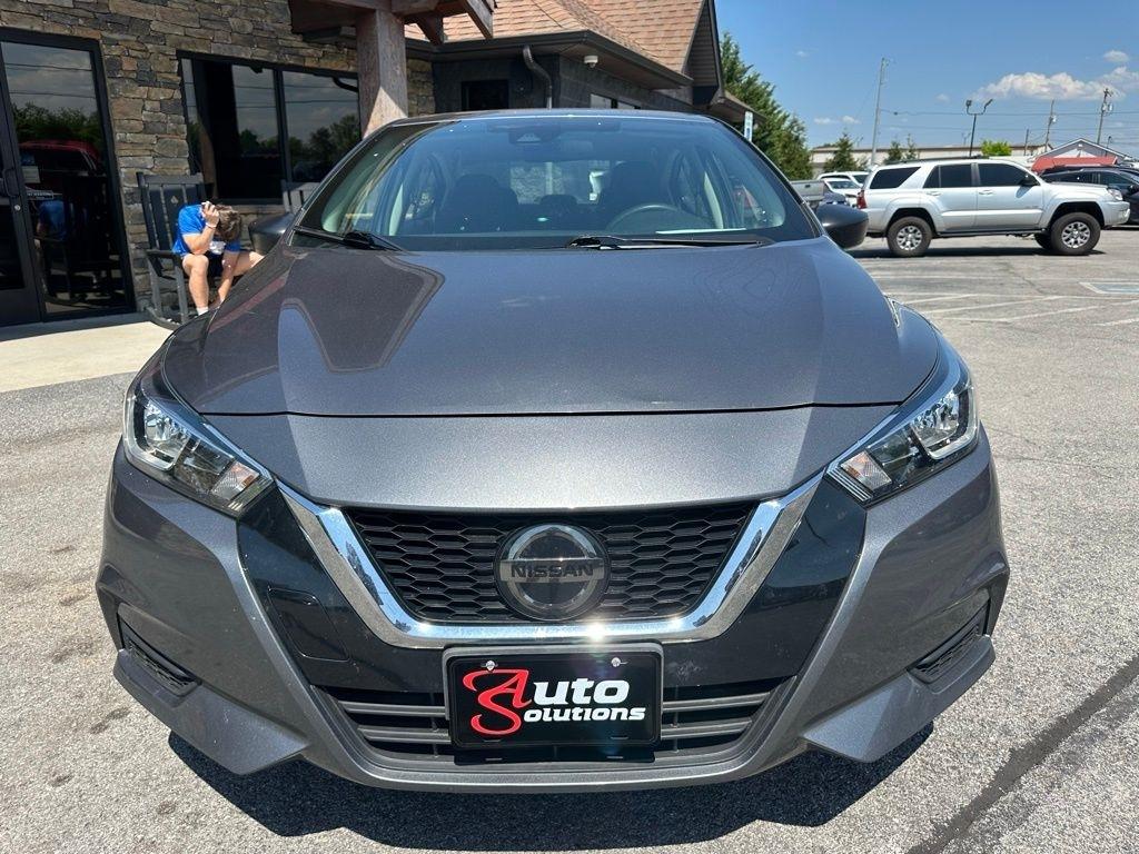 Nissan Versa S CVT 2020