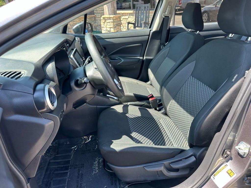 Nissan Versa S CVT 2020