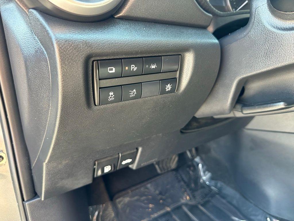 Nissan Versa S CVT 2020