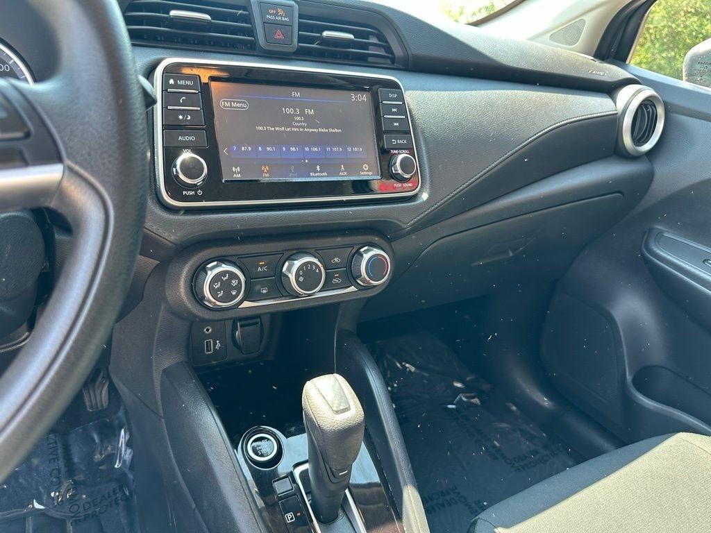 Nissan Versa S CVT 2020