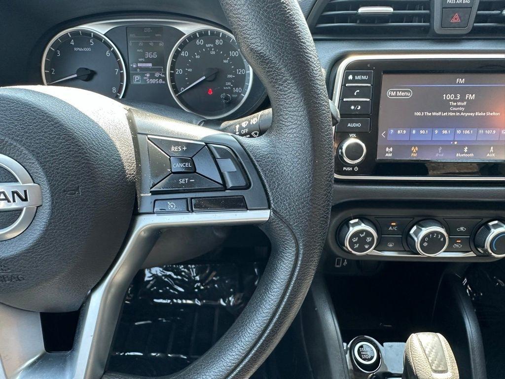 Nissan Versa S CVT 2020