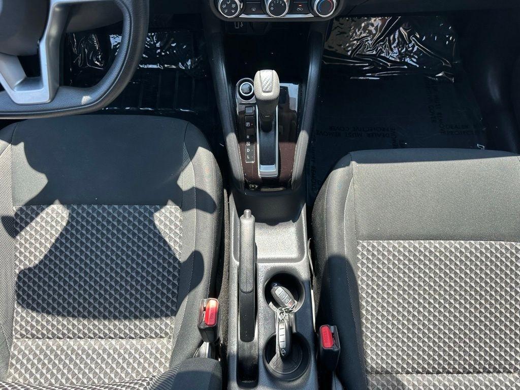 Nissan Versa S CVT 2020