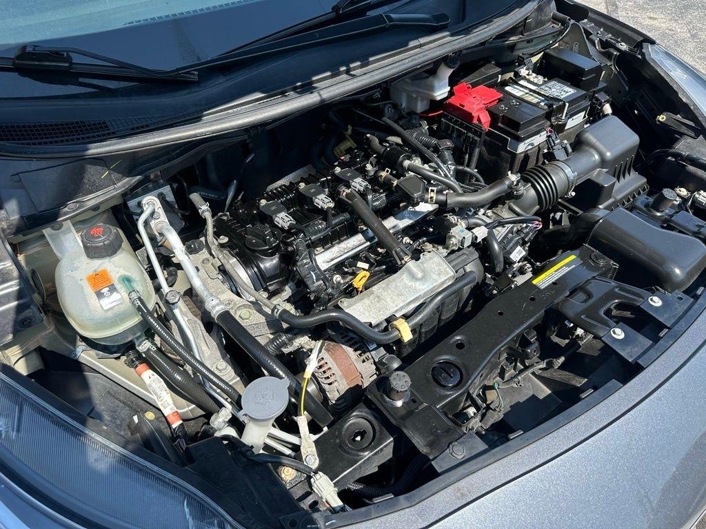 Nissan Versa S CVT 2020