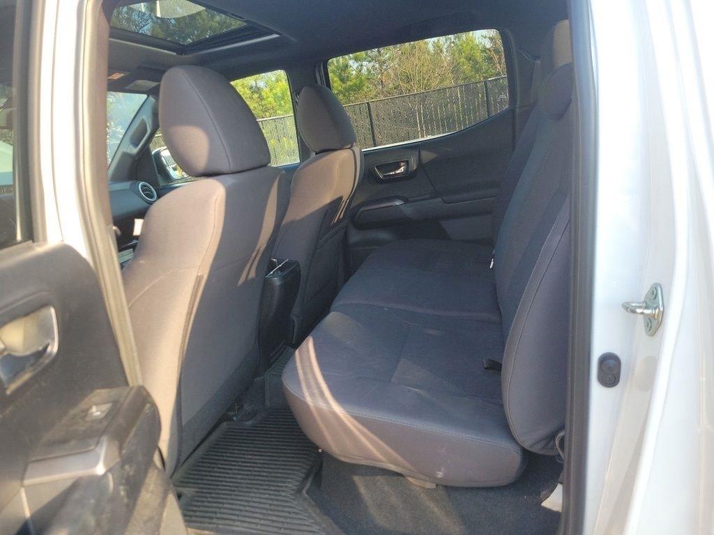 Toyota Tacoma 4WD Double Cab V6 MT TRD Off Road (Natl) 2016