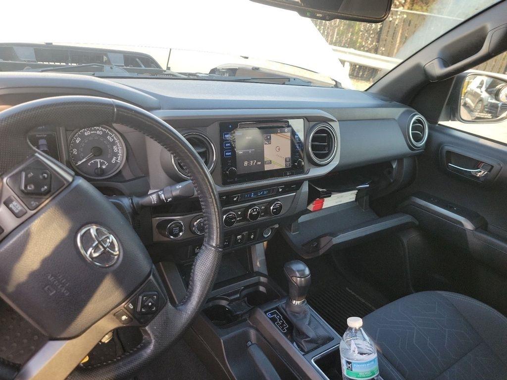 Toyota Tacoma 4WD Double Cab V6 MT TRD Off Road (Natl) 2016