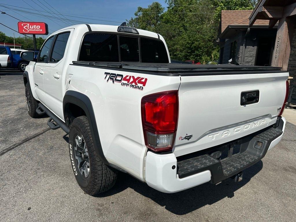 Toyota Tacoma 4WD Double Cab V6 MT TRD Off Road (Natl) 2016