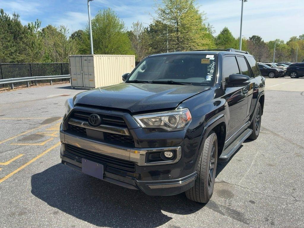 Toyota 4Runner Nightshade 4WD (Natl) 2021