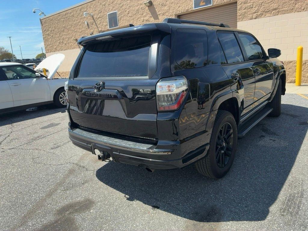 Toyota 4Runner Nightshade 4WD (Natl) 2021