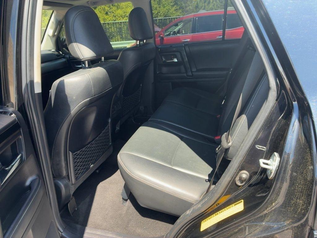 Toyota 4Runner Nightshade 4WD (Natl) 2021