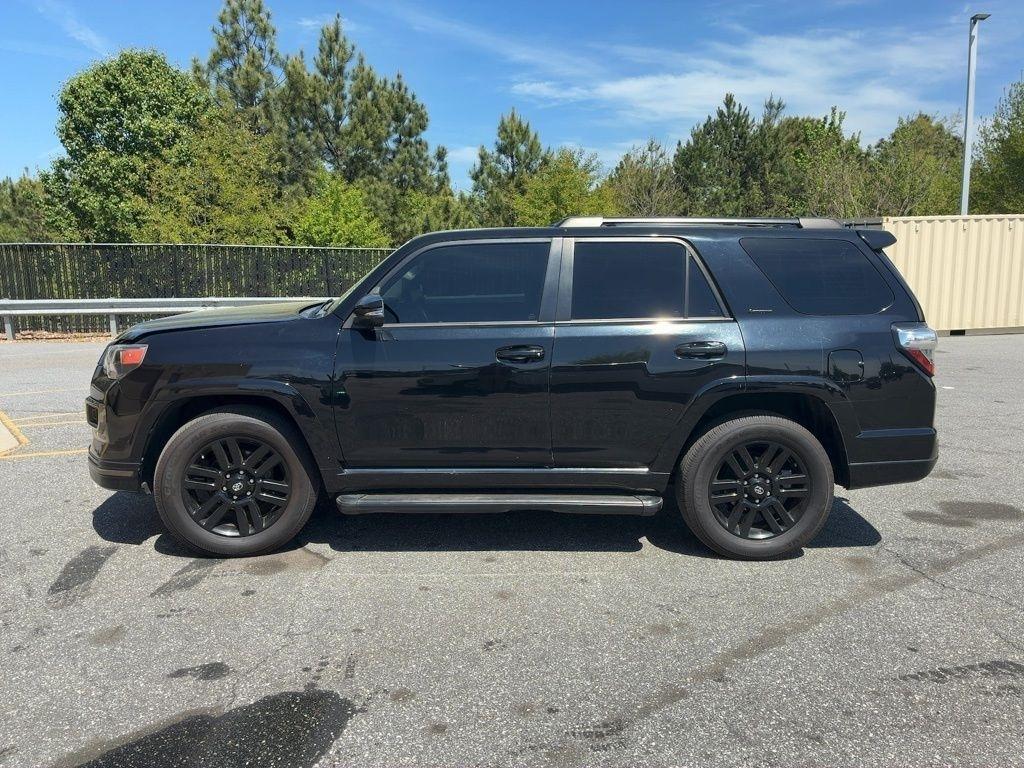 Toyota 4Runner Nightshade 4WD (Natl) 2021