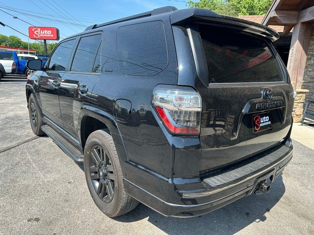 Toyota 4Runner Nightshade 4WD (Natl) 2021