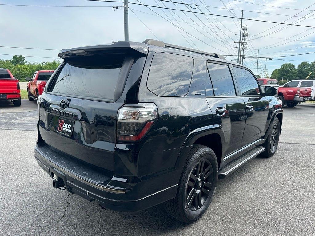 Toyota 4Runner Nightshade 4WD (Natl) 2021