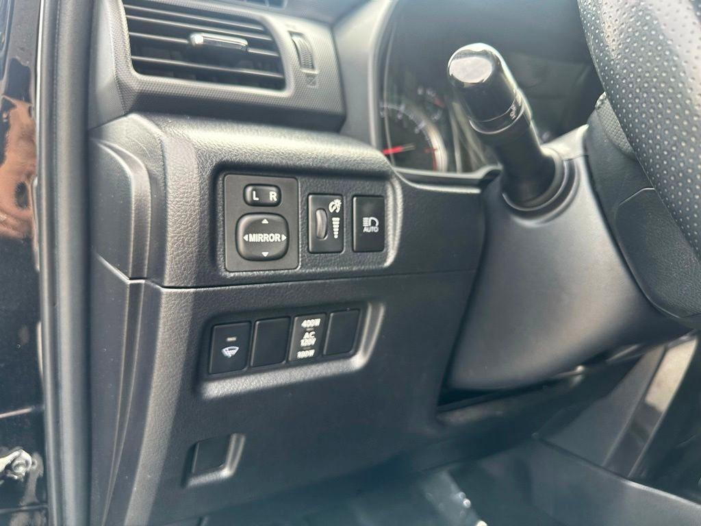 Toyota 4Runner Nightshade 4WD (Natl) 2021
