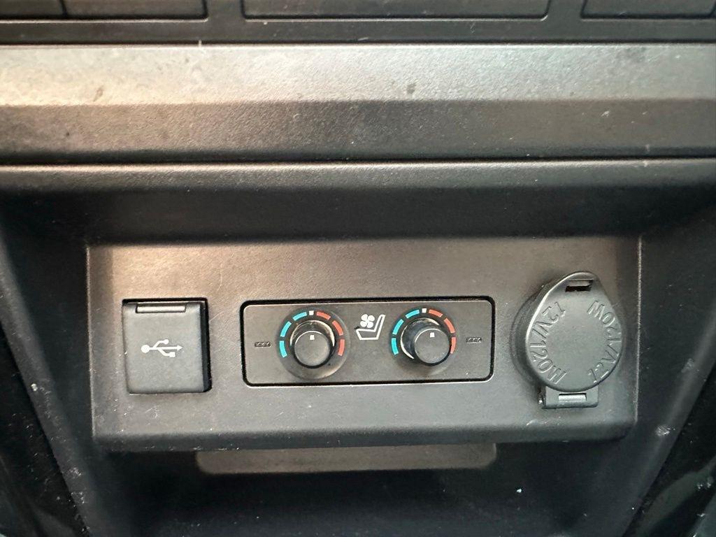Toyota 4Runner Nightshade 4WD (Natl) 2021