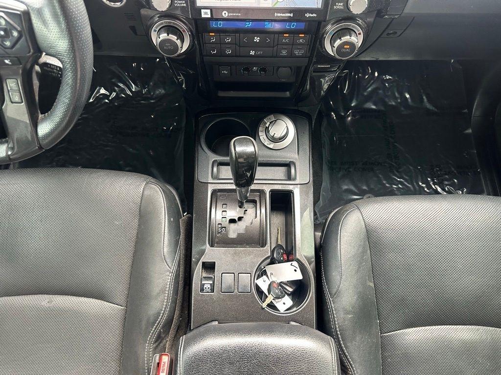 Toyota 4Runner Nightshade 4WD (Natl) 2021