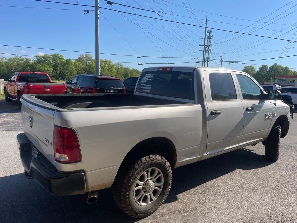 RAM 2500 Tradesman 4x4 Crew Cab 6'4" Box 2018