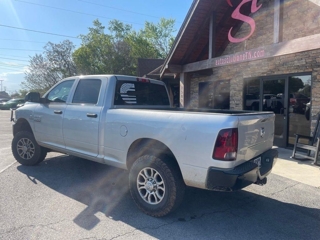 RAM 2500 Tradesman 4x4 Crew Cab 6'4" Box 2018