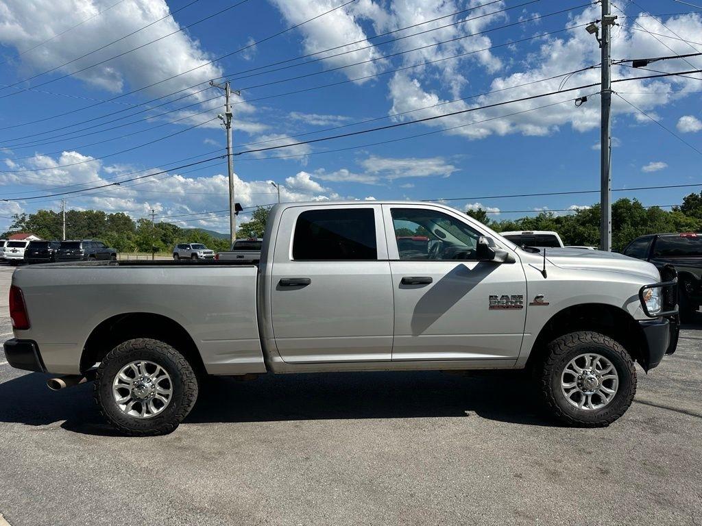 RAM 2500 Tradesman 4x4 Crew Cab 6'4" Box 2018