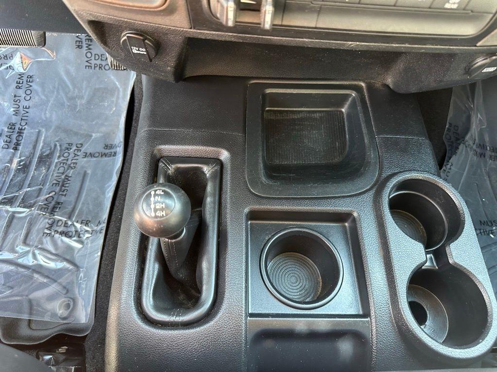 RAM 2500 Tradesman 4x4 Crew Cab 6'4" Box 2018