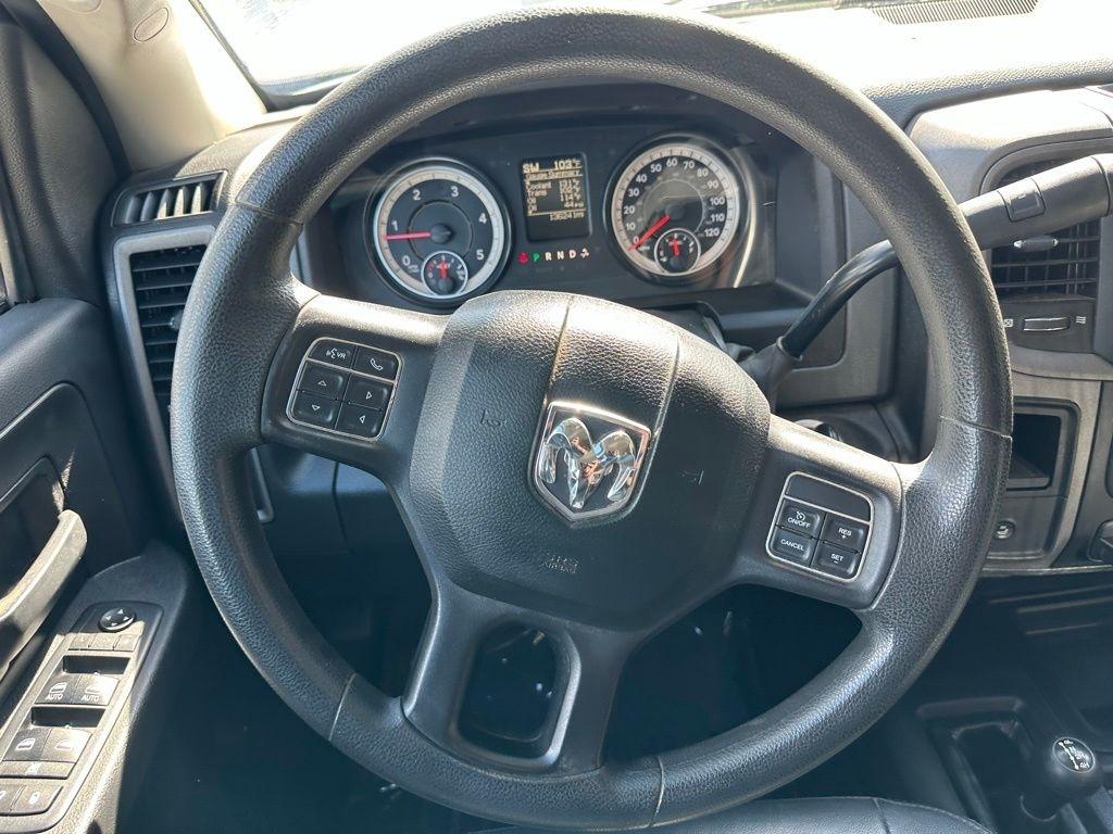 RAM 2500 Tradesman 4x4 Crew Cab 6'4" Box 2018