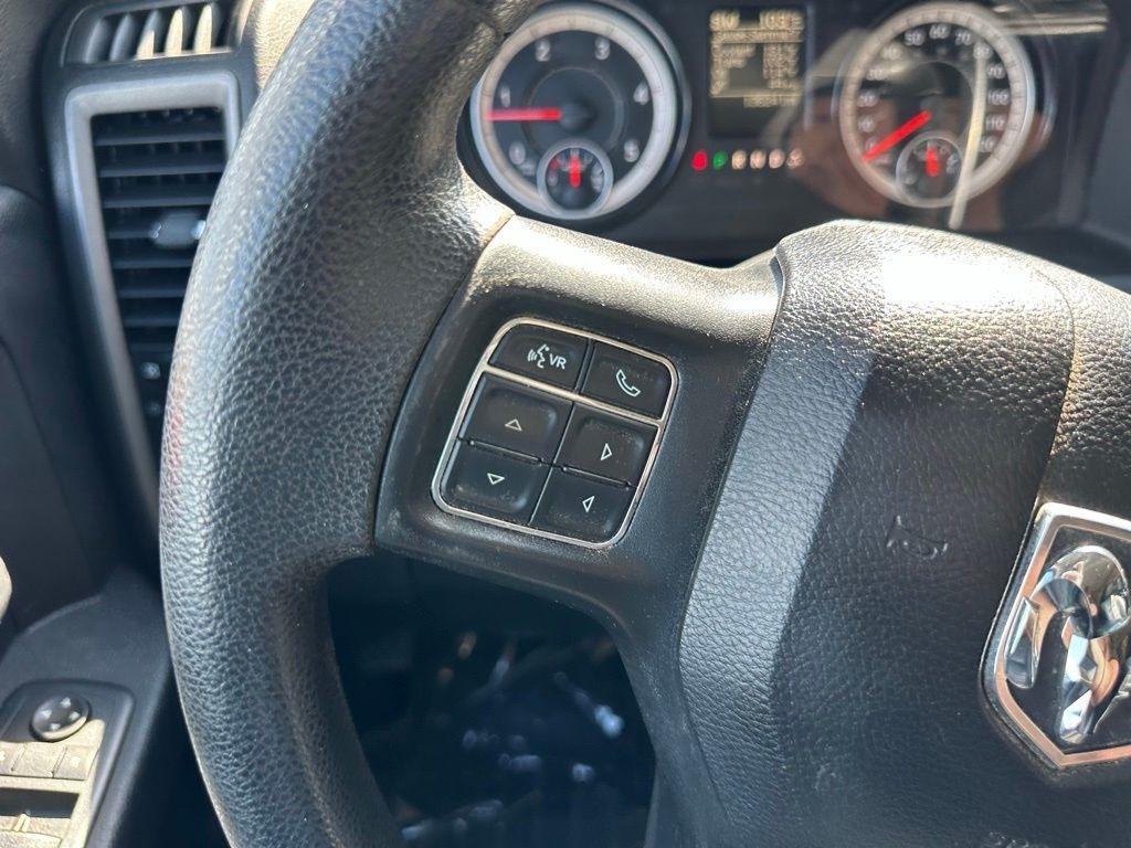 RAM 2500 Tradesman 4x4 Crew Cab 6'4" Box 2018