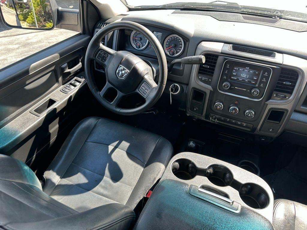 RAM 2500 Tradesman 4x4 Crew Cab 6'4" Box 2018