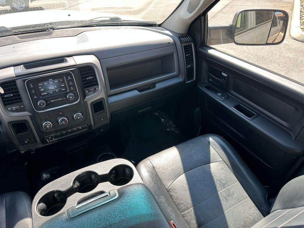 RAM 2500 Tradesman 4x4 Crew Cab 6'4" Box 2018
