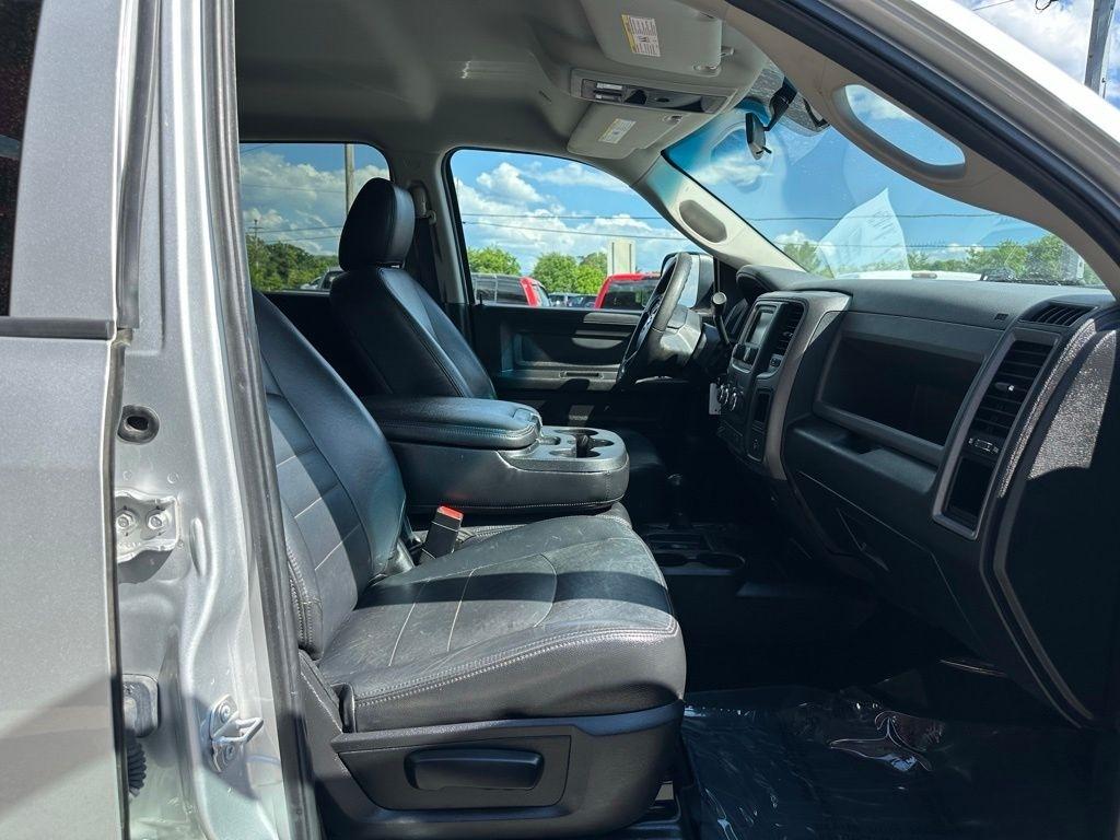 RAM 2500 Tradesman 4x4 Crew Cab 6'4" Box 2018
