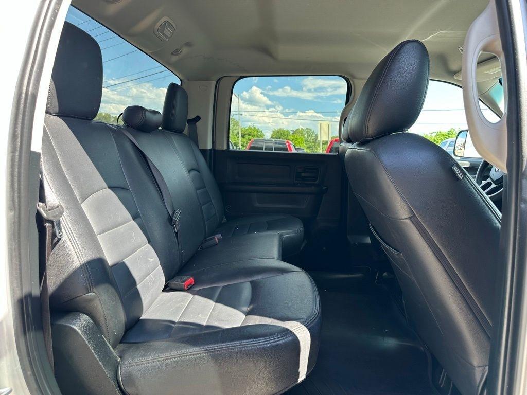 RAM 2500 Tradesman 4x4 Crew Cab 6'4" Box 2018