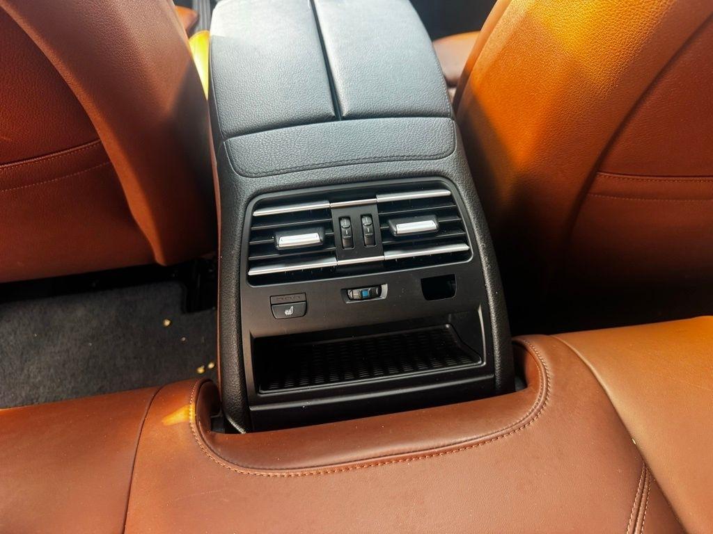 BMW 6 Series 4dr Sdn 650i xDrive Gran Coupe 2013