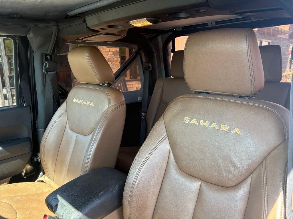 Jeep Wrangler 4WD 2dr Sahara 2015