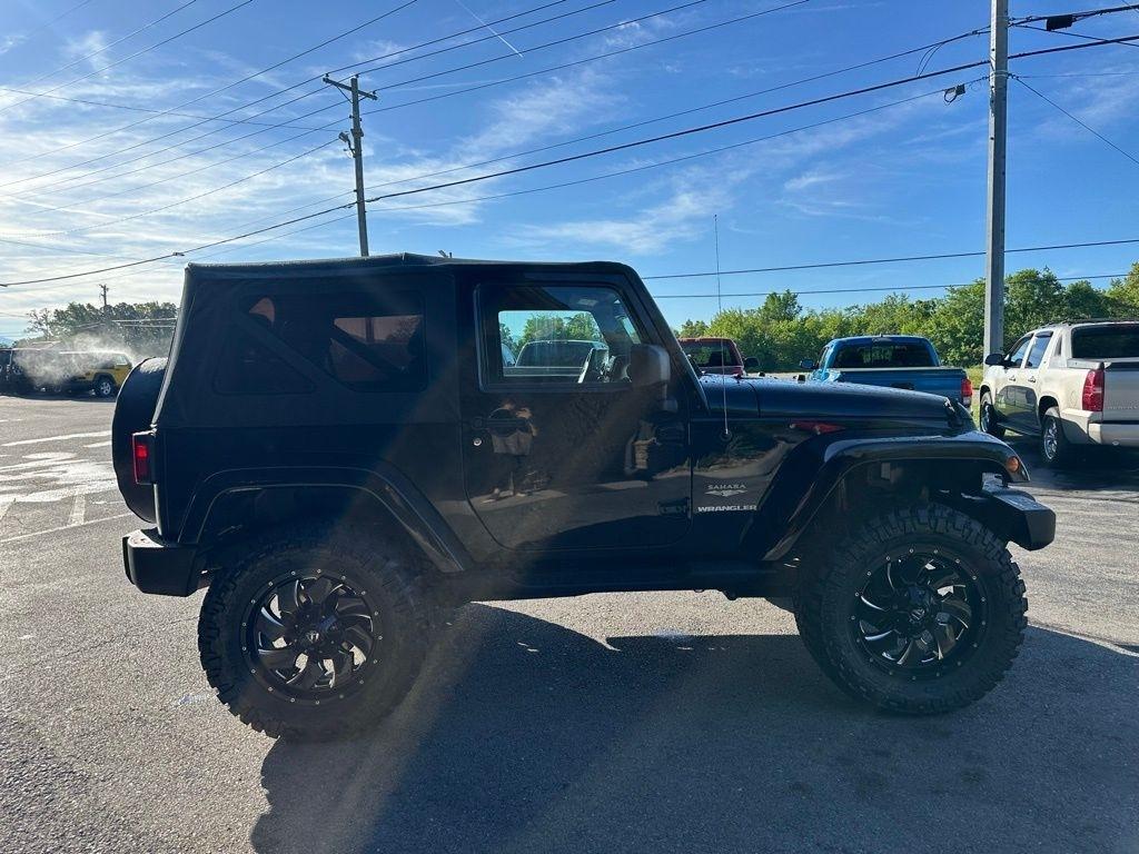 Jeep Wrangler 4WD 2dr Sahara 2015