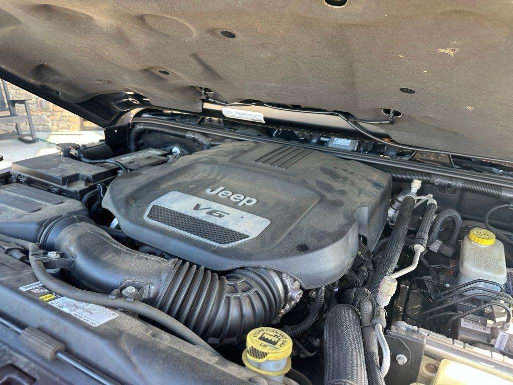 Jeep Wrangler 4WD 2dr Sahara 2015