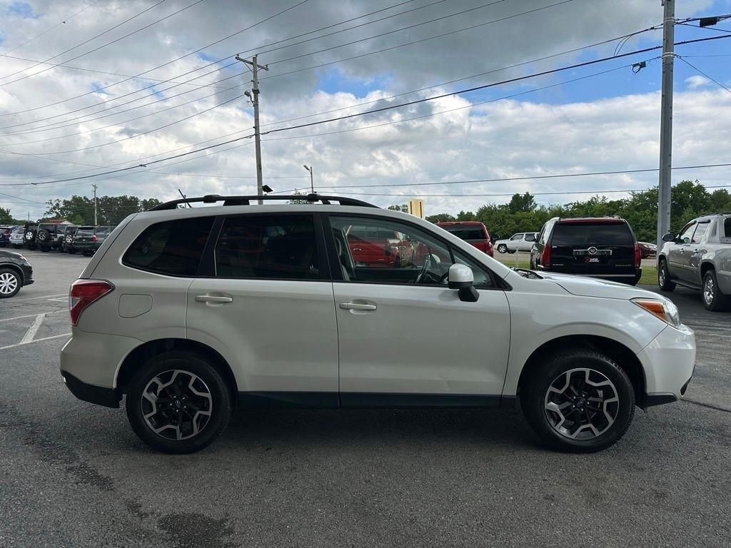 Subaru Forester 4dr CVT 2.5i Premium PZEV 2015