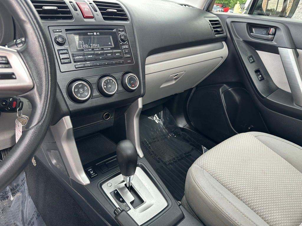 Subaru Forester 4dr CVT 2.5i Premium PZEV 2015