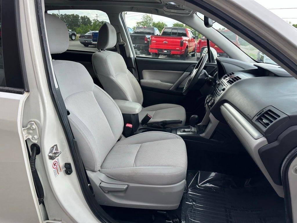 Subaru Forester 4dr CVT 2.5i Premium PZEV 2015