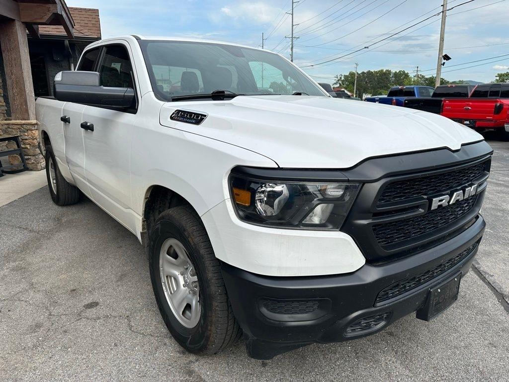 RAM 1500 Tradesman 4x2 Quad Cab 6'4" Box 2024