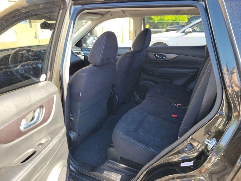 Nissan Rogue FWD 4dr S 2016